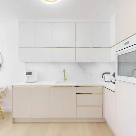 Appartement Golden Aqua Polanki Strefa , Basen Zewnetrzny Oraz Silownia W Cenie Kołobrzeg