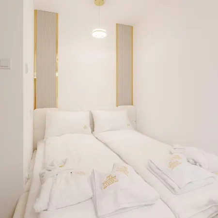 Golden Aqua Polanki Strefa , Basen Zewnetrzny Oraz Silownia W Cenie * Kołobrzeg