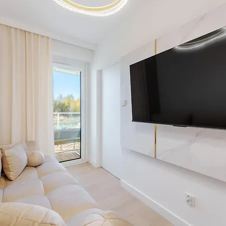 Golden Aqua Polanki Strefa , Basen Zewnetrzny Oraz Silownia W Cenie Appartement Kołobrzeg