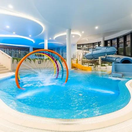 Appartement Golden Aqua Polanki Strefa , Basen Zewnetrzny Oraz Silownia W Cenie Kołobrzeg